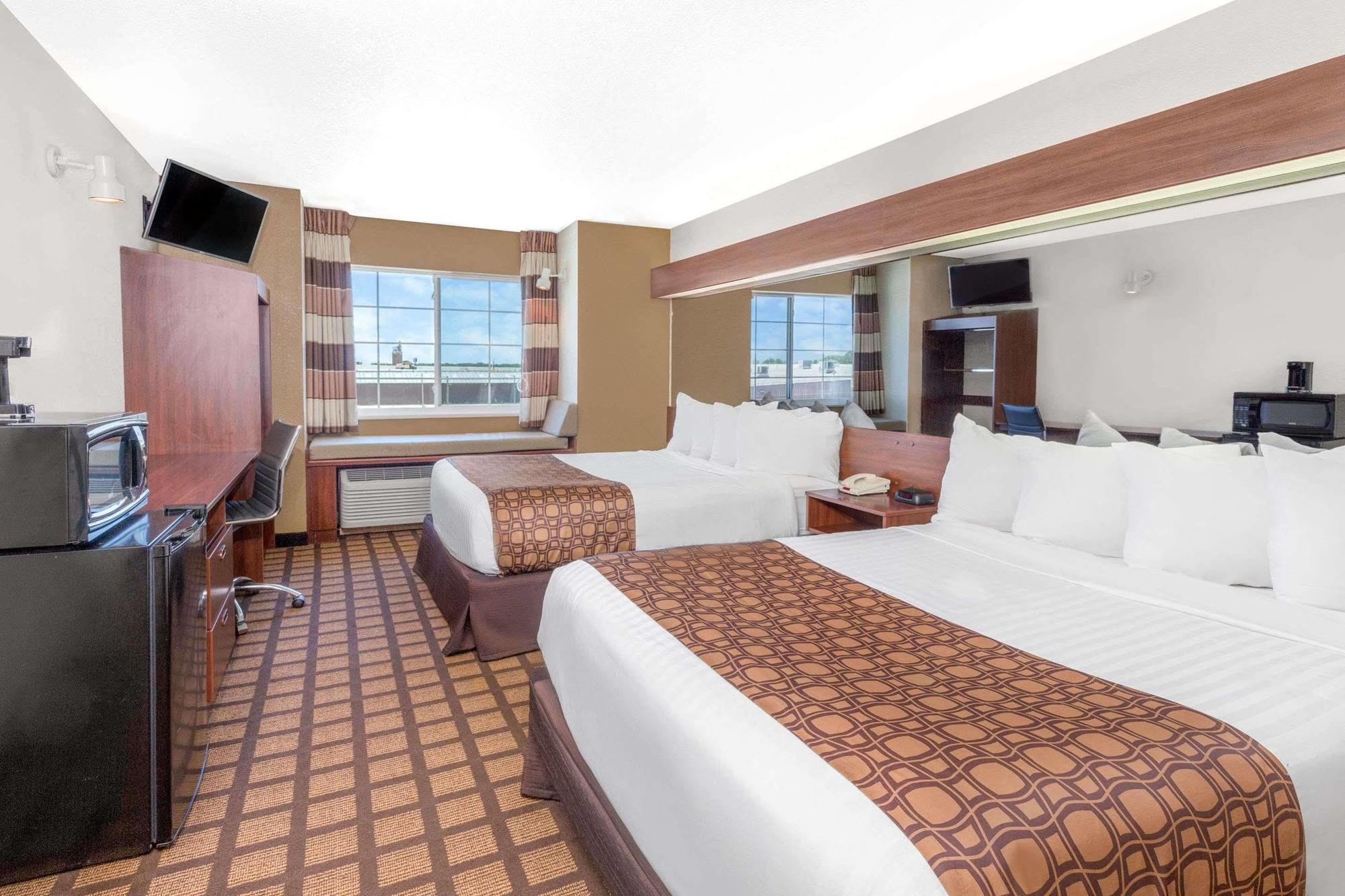 Microtel Inn & Suites By Wyndham Green Bay Eksteriør billede