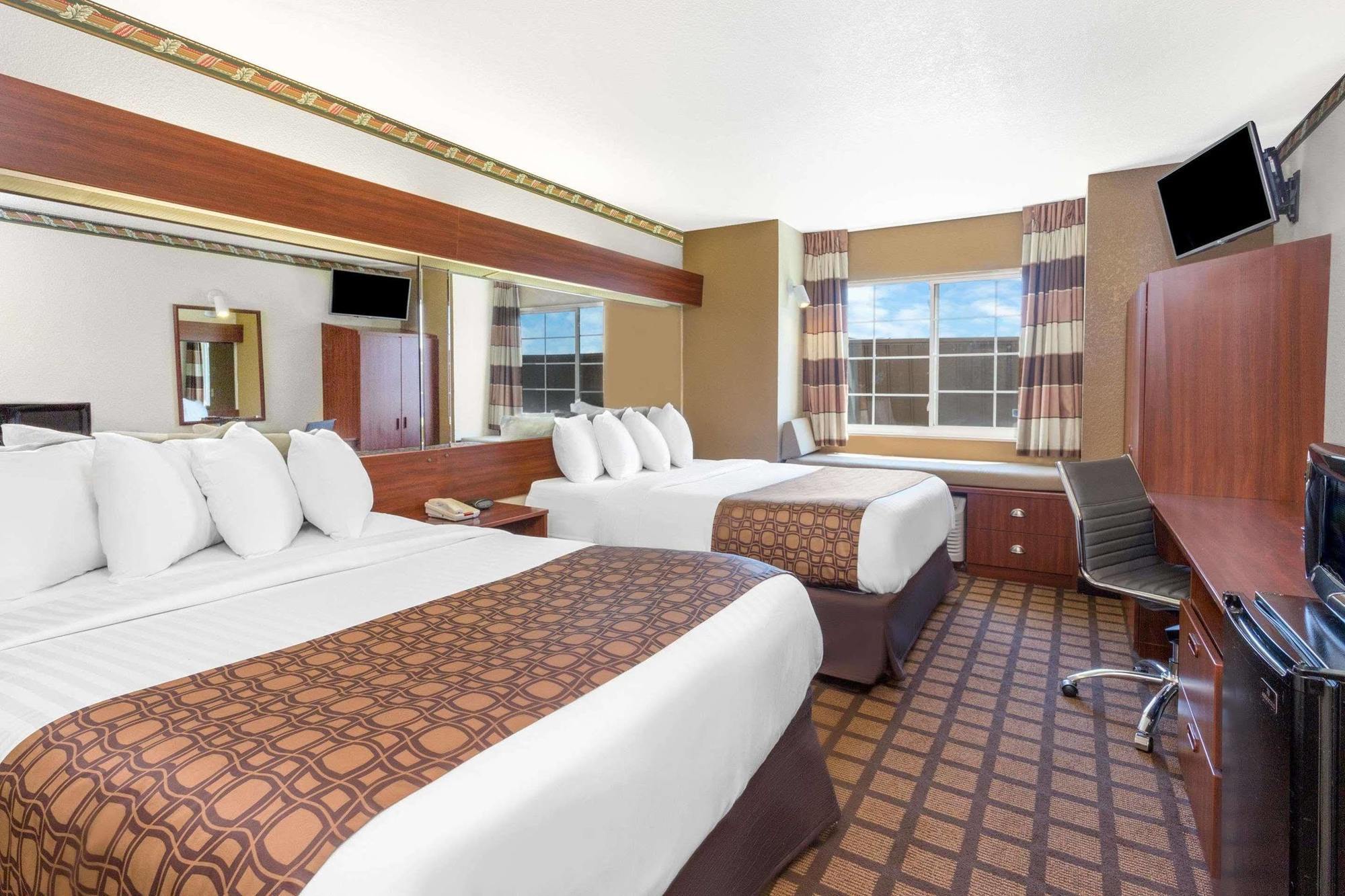 Microtel Inn & Suites By Wyndham Green Bay Eksteriør billede