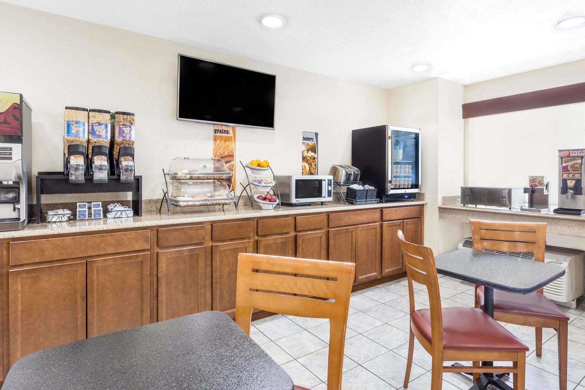 Microtel Inn & Suites By Wyndham Green Bay Eksteriør billede