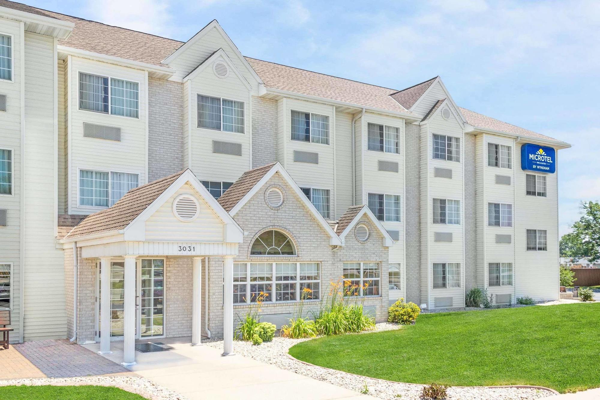 Microtel Inn & Suites By Wyndham Green Bay Eksteriør billede